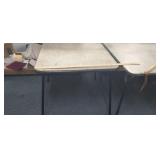 28" SQUARE FOLD UP TABLE