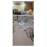 GLASS CAKE STAND