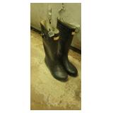 HUNTER BOOTS SIZE 7M