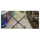 FOLDABLE KEYBOARD OR PIANO STAND