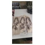 3 DECORATIVE TIEBACKS