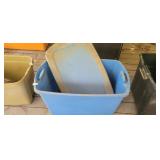 TOTE WITH LID