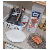 STRAINER, BREAD BIN, UTENCILS, DIVIDED PLATE