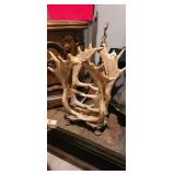 ANTLER MAGAZINE RACK