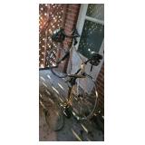 BIKE WITH AIR PUMP AND HELMET