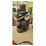 KEURIG COFFEE MAKER