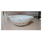 VINTAGE PYREX TOWN AND COUNTRY CINDERELLA BOWL