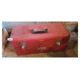 TOOLBOX OF LARGE SOCKETS AND RATCHET