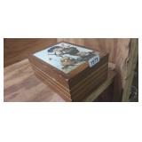 VINTAGE WOOD TRINKET CONTAINER MUSIC BOX