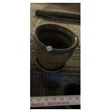 10" PLANTER POT, WITH CHIP