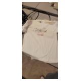URANUS SHIRT *NO TAG BUT LOOKS SMALL