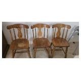 (4) WOOD CHAIRS (FOUND EXTRA CHAIR)