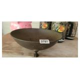 FOOTED BRASS BOWL