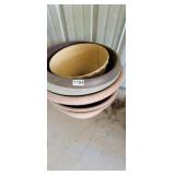 LOT OF PLANTER POTS