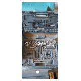 CASE WITH RATCHETS AND SOCKETS