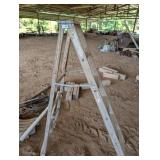 WOOD LADDER