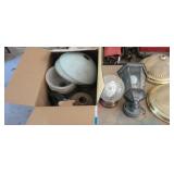 LOT OF LIGHT FIXTURES