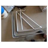 LOT OF SHELVING BRACKETS