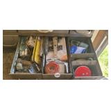 DRAWERS WITH HARDWARE
