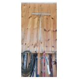LONG HANDLES ALUMINUM LANDSCAPE RAKE