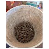 BUCKET WITH SCREW BOLTS