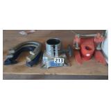 HORSESHOES AND PIPE CLAMP VISES