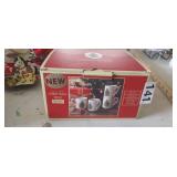 SPODE 4 PC. CHRISTMAS TREE STACKING MUGS