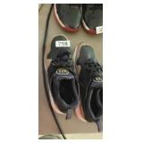 NIKE SHOES SIZE 9.5