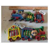VINTAGE TRAIN DECOR