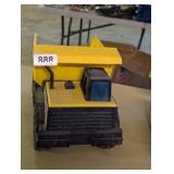 PLATIC TONKA TRUCK WITH METAL DUMP