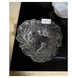 PINE GLASS CANDY DISH