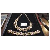 VINTAGE STAR JEWELRY NECKLACE & BRACELET (MISSINGB