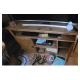 TV STAND *NO CONTENTS