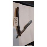 VINTAGE STRAIGHT RAZOR