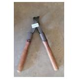 VINTAGE HAND TOOL