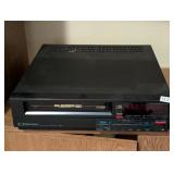 EMERSON VHS PLAYER
