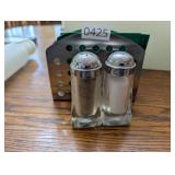 SALT AND PEPPER SHAKER AND NAPKIN HOLDER