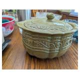 CELEBRATING HOME STONEWARE POT WITH LID