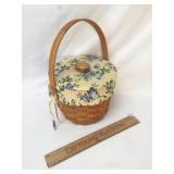 Longaberger 1996 Sewing Basket w/ Lid