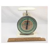 Hanson Nursery Scale, Vintage