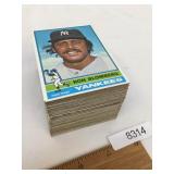 Lot of 96 Topps MLB Baseball Cards, 1976