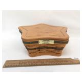 Longaberger 2001 Shining Star Basket w/ Lid