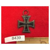 WWI German Military Iron Cross Badge