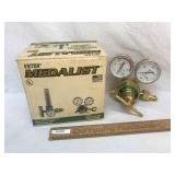 Victor Medalist Gas Regulator Equipment