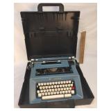 Olivetti Studio 46 Typewriter
