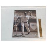 Autographed Photo or Photograph, Dontrelle Willis