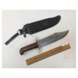 Fantasy Bowie Knife or Dagger with Sheath