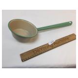 Tan and Green Porcelain Ladle or Dipper, Vintage o