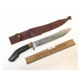 Fixed Blade Knife or Machete in Leather Sheath, Ph