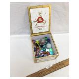 Lot of 40 marbles, Vintage or Antique